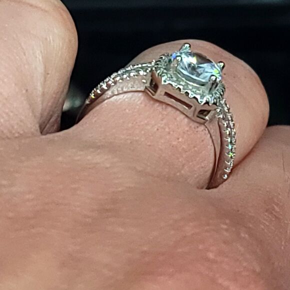 Sterling Silver Split Shank Engagement Ring Size 6.5 - Picture 4 of 7